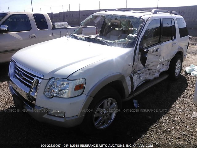 1FMEU64828UA45776 - 2008 FORD EXPLORER EDDIE BAUER WHITE photo 2