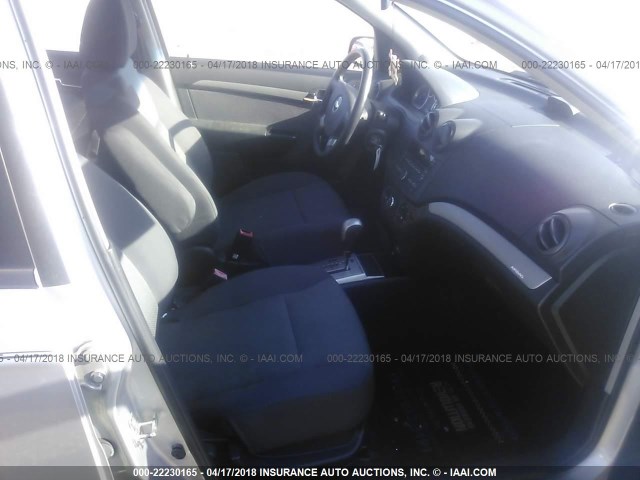 KL1TD56E69B346872 - 2009 CHEVROLET AVEO LS/LT 灰色 照片 5