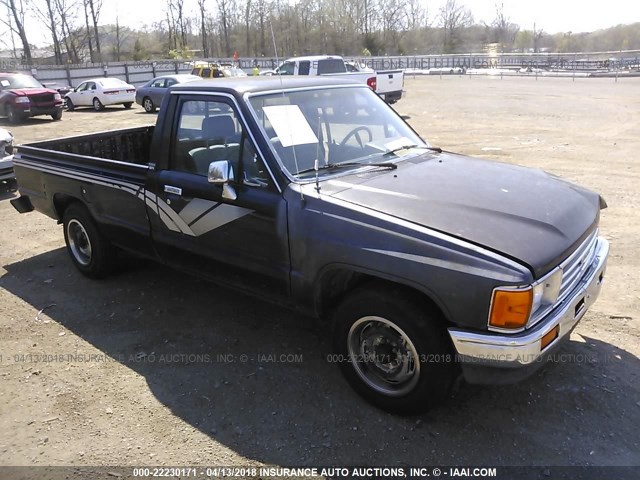 JT4RN55P3J0271728 - 1988 TOYOTA PICKUP 1/2 TON RN55 DLX BLACK photo 1