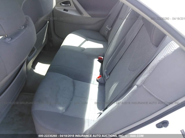 4T1BE46K57U650385 - 2007 TOYOTA CAMRY NEW GENERAT CE/LE/XLE/SE WHITE photo 8