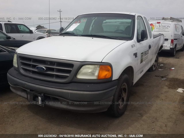 2FTRX17W14CA54327 - 2004 FORD F-150 HERITAGE CLASSIC WHITE photo 2