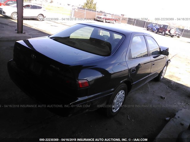 4T1BG28K0XU579771 - 1999 TOYOTA CAMRY CE/LE/XLE 黑色 照片 4