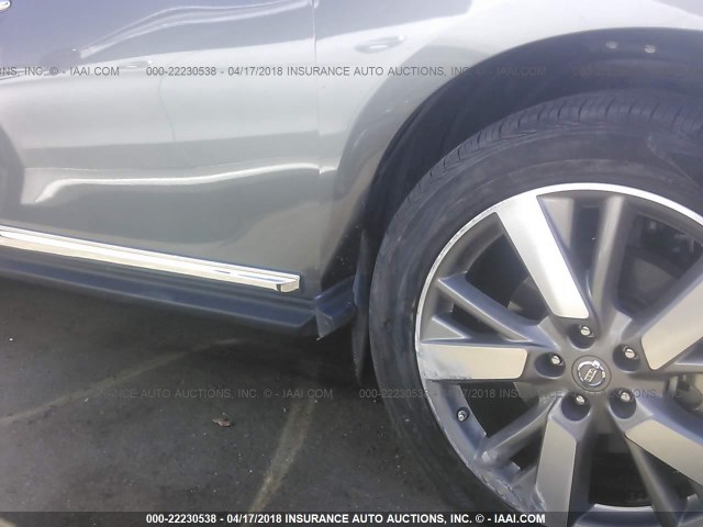 5N1AR2MN8GC618795 - 2016 NISSAN PATHFINDER S/SV/SL/PLATINUM 灰色 照片 6