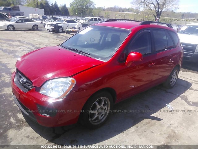 KNAFG526197251583 - 2009 KIA RONDO LX/EX RED photo 2