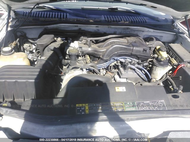 1FMZU73K04UA50828 - 2004 FORD EXPLORER XLT/XLT SPORT/NBX 白色 照片 10