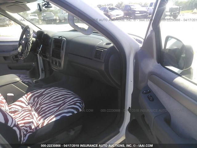 1FMZU73K04UA50828 - 2004 FORD EXPLORER XLT/XLT SPORT/NBX 白色 照片 5