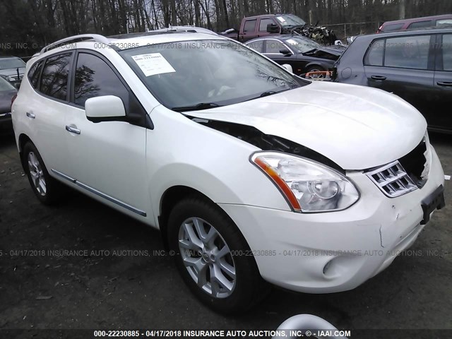 JN8AS5MVXCW392007 - 2012 NISSAN ROGUE S/SV WHITE photo 1