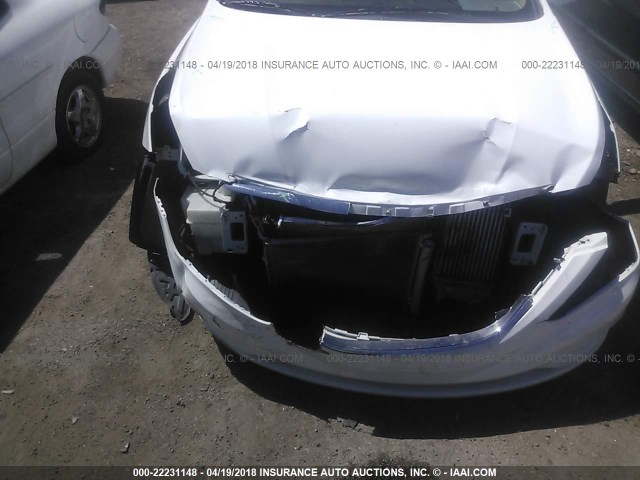 5NPEC4AB7CH385617 - 2012 HYUNDAI SONATA SE/LIMITED WHITE photo 6