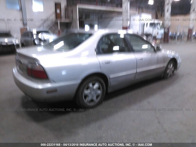 1HGCE6672TA014651 - 1996 HONDA ACCORD EX/EX-R TAN photo 4