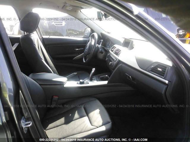 WBA3B1C50EP680742 - 2014 BMW 320 I GRAY photo 5