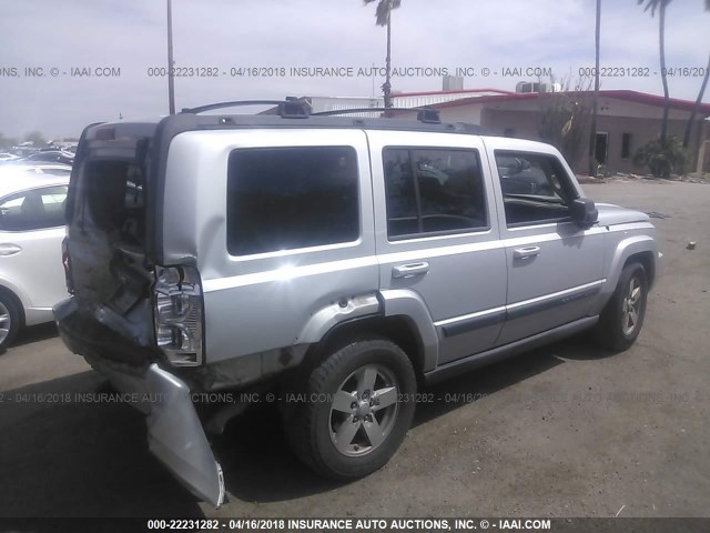 1J8HG48P37C527927 - 2007 JEEP COMMANDER Gümüş foto 4