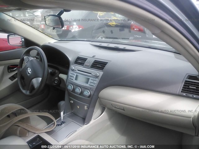 4T1BE46KX8U747180 - 2008 TOYOTA CAMRY CE/LE/XLE/SE GREEN photo 5