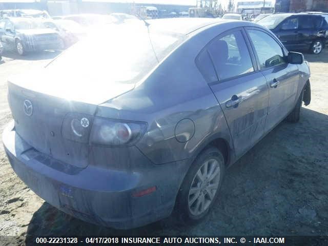 JM1BK12F881835621 - 2008 MAZDA 3 I GRAY photo 4