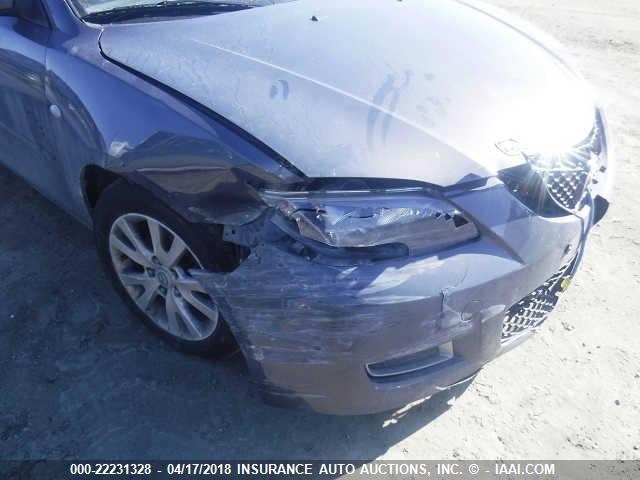 JM1BK12F881835621 - 2008 MAZDA 3 I GRAY photo 6