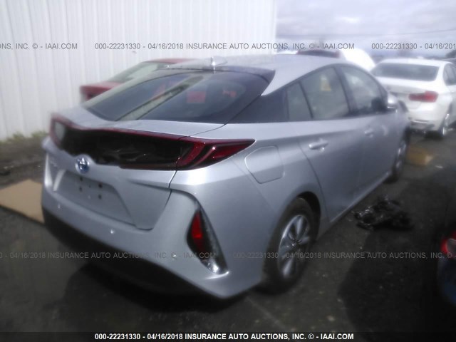 JTDKARFP0H3057999 - 2017 TOYOTA PRIUS PRIME  SILVER photo 4