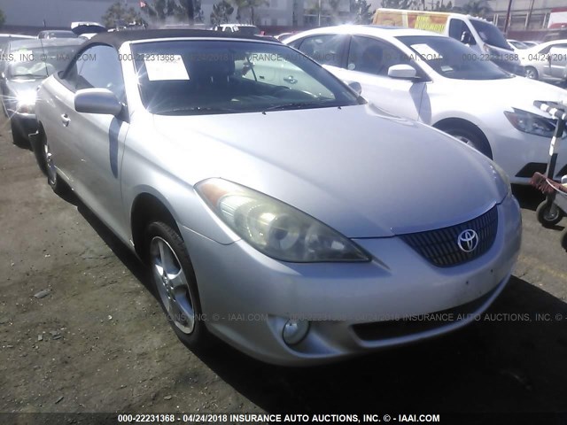 4T1FA38PX4U034385 - 2004 TOYOTA CAMRY SOLARA SE/SLE ვერცხლისფერი ფოტო 1