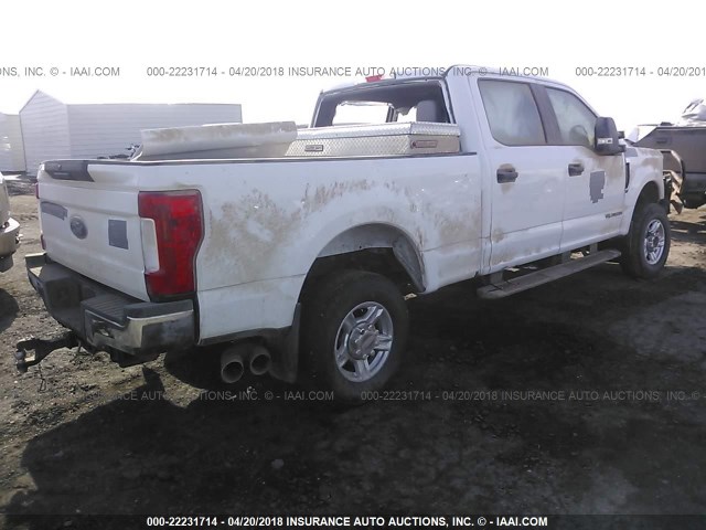 1FT7W2BT4HEE25901 - 2017 FORD F250 SUPER DUTY WHITE photo 4