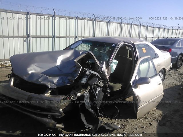 4T1BG22KX1U050263 - 2001 TOYOTA CAMRY CE/LE/XLE 金色 照片 2