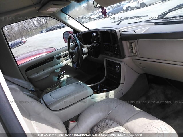 1GYEK63N62R107928 - 2002 CADILLAC ESCALADE LUXURY Gümüş foto 5