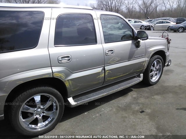 1GYEK63N62R107928 - 2002 CADILLAC ESCALADE LUXURY Gümüş foto 6