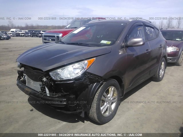 KM8JUCAC3AU093461 - 2010 HYUNDAI TUCSON GLS/LIMITED 棕色 照片 2