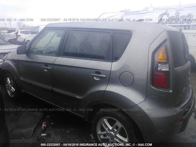 KNDJT2A2XB7229237 - 2011 KIA SOUL +/!/SPORT GRAY photo 3