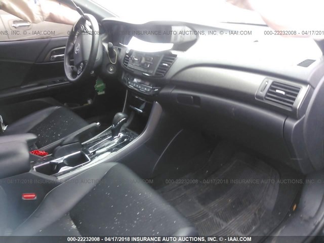 1HGCR2F54GA102490 - 2016 HONDA ACCORD SPORT 黑色 照片 5