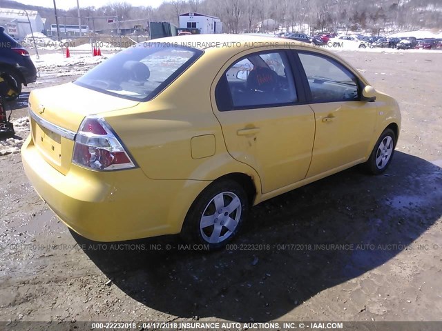 KL1TD56638B053860 - 2008 CHEVROLET AVEO LS YELLOW photo 4