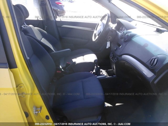 KL1TD56638B053860 - 2008 CHEVROLET AVEO LS YELLOW photo 5