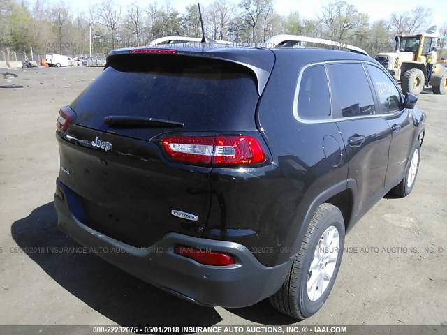 1C4PJMLB8JD558074 - 2018 JEEP CHEROKEE LATITUDE PLUS BLACK photo 4