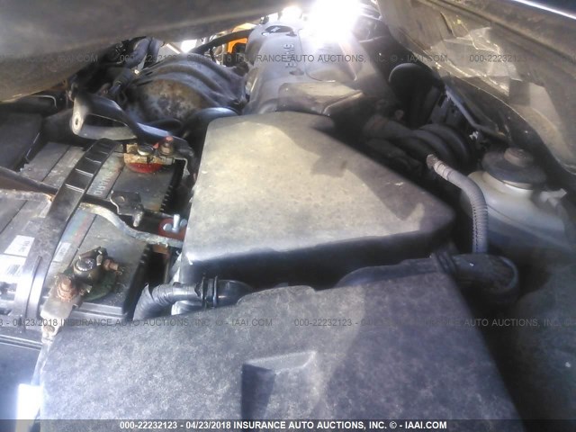 JTLKE50E081044979 - 2008 TOYOTA SCION XB შავი ფოტო 10