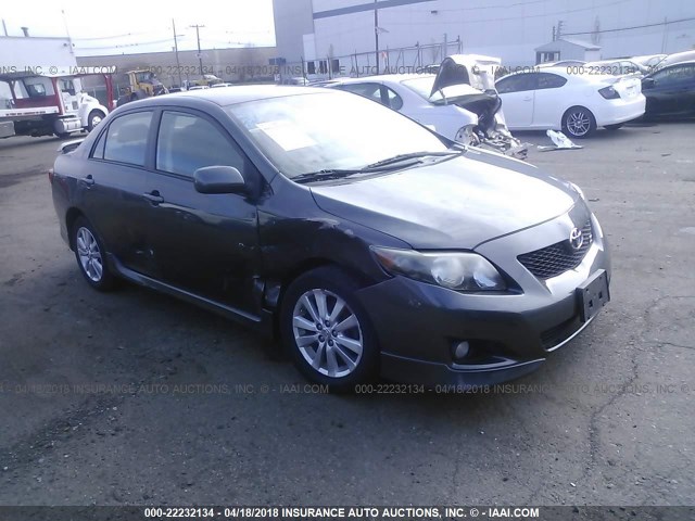 1NXBU4EE7AZ180558 - 2010 TOYOTA COROLLA S/LE/XLE GRAY photo 1