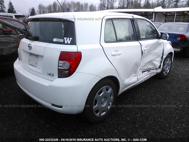 JTKKU4B49B1011282 - 2011 TOYOTA SCION XD WHITE photo 4