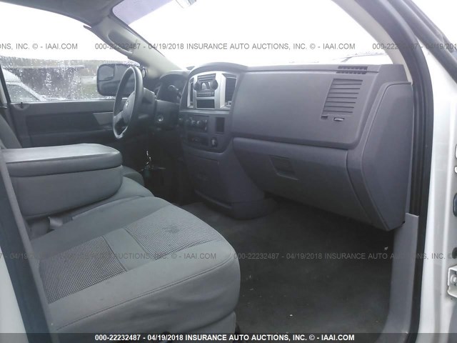 3D7KS28AX8G227592 - 2008 DODGE RAM 2500 ST/SLT 白色 照片 5