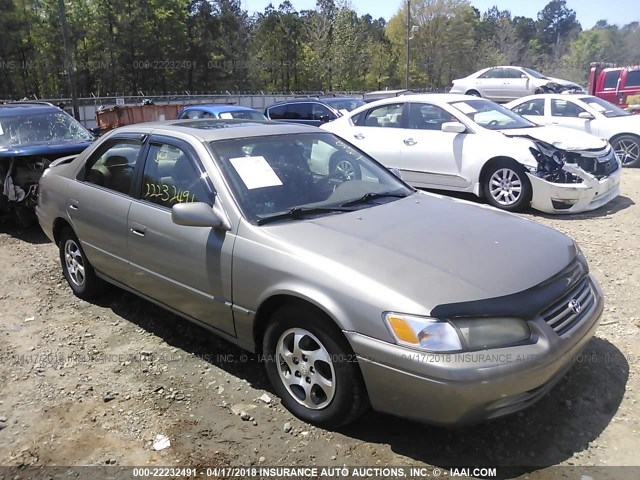 4T1BG22K8XU896397 - 1999 TOYOTA CAMRY CE/LE/XLE 金色 照片 1