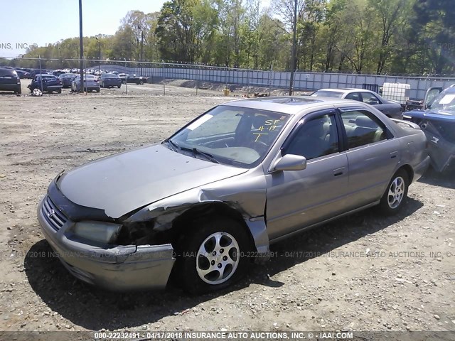 4T1BG22K8XU896397 - 1999 TOYOTA CAMRY CE/LE/XLE 金色 照片 2