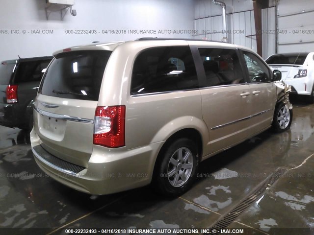 2A4RR5DG4BR638384 - 2011 CHRYSLER TOWN & COUNTRY TOURING GOLD photo 4