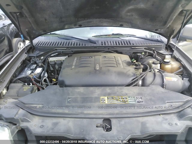 5LMFU28R94LJ12550 - 2004 LINCOLN NAVIGATOR TAN photo 10