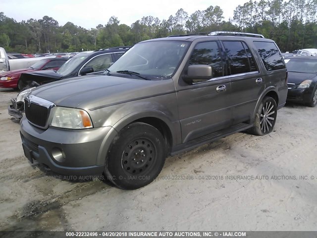 5LMFU28R94LJ12550 - 2004 LINCOLN NAVIGATOR TAN photo 2