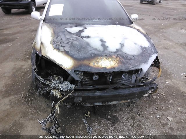 4T1BE32K33U676882 - 2003 TOYOTA CAMRY LE/XLE/SE ვერცხლისფერი ფოტო 6