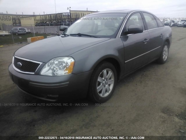 1FAFP27116G123442 - 2006 FORD FIVE HUNDRED SEL GRAY photo 2