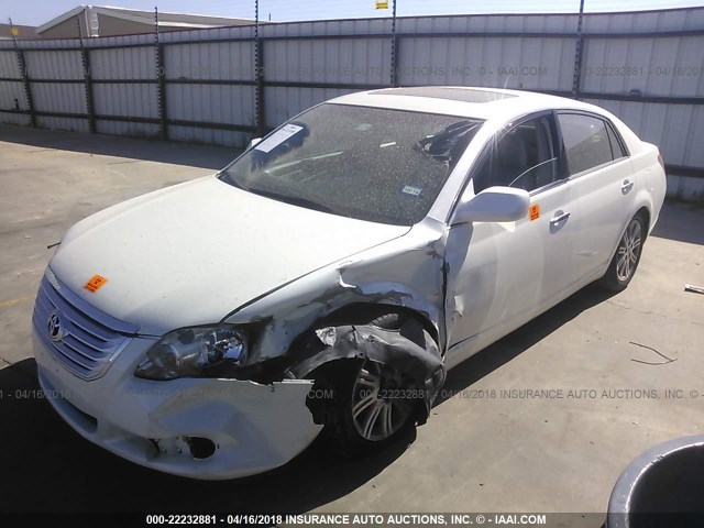 4T1BK36B08U273789 - 2008 TOYOTA AVALON XL/XLS/TOURING/LIMITED WHITE photo 2