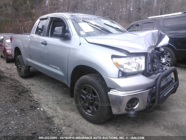 5TFUM5F13DX045305 - 2013 TOYOTA TUNDRA DOUBLE CAB SR5 GRAY photo 1