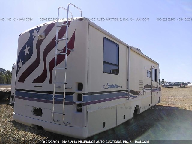 1GBKP37N4R3327718 - 1994 FLEETWOOD SOUTHWIND (CHEV P30)  BEIGE photo 4