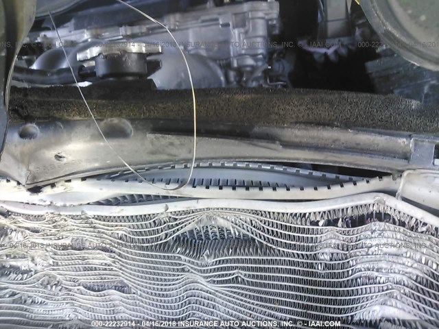 4T1BF1FK1HU445904 - 2017 TOYOTA CAMRY LE/XLE/SE/XSE SILVER photo 10