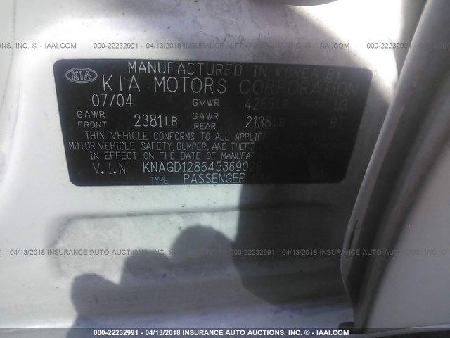 KNAGD128645369026 - 2004 KIA OPTIMA LX/EX WHITE photo 9