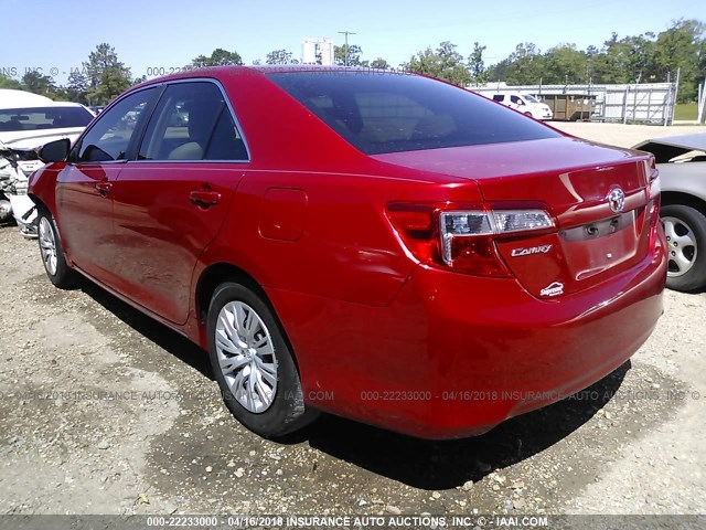 4T4BF1FKXCR238216 - 2012 TOYOTA CAMRY SE/LE/XLE 红色 照片 3