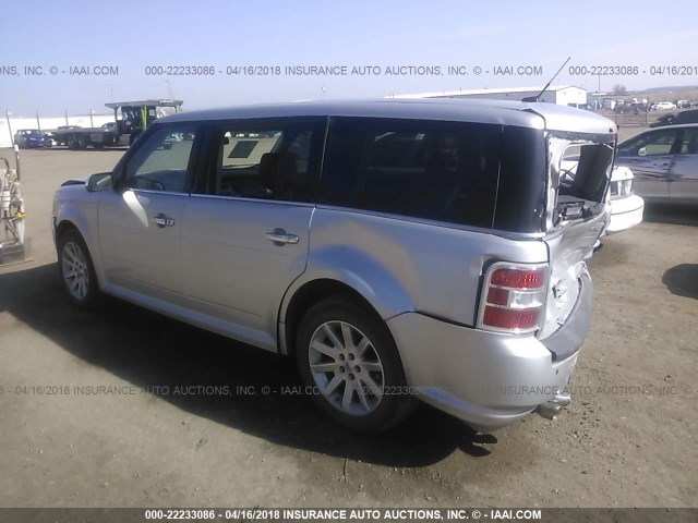 2FMDK52C09BA07263 - 2009 FORD FLEX SEL SILVER photo 3