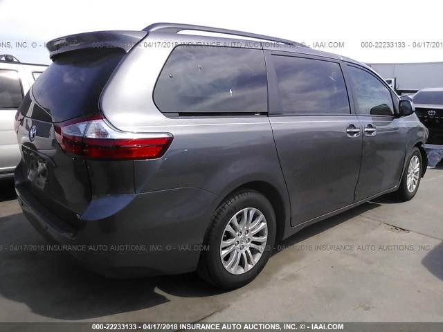 5TDYZ3DCXHS897609 - 2017 TOYOTA SIENNA XLE/LIMITED GRAY photo 4