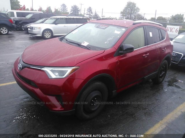 JTMZFREV2GJ074457 - 2016 TOYOTA RAV4 LE RED photo 2